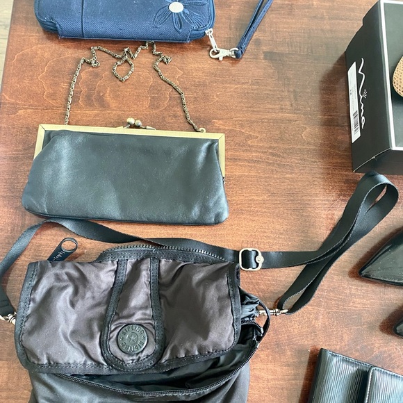 Misc. small handbags - Picture 8 of 9